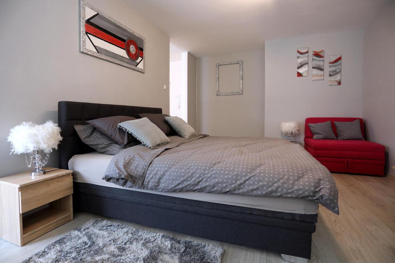 אוסילק Studio Apartman Ana מראה חיצוני תמונה