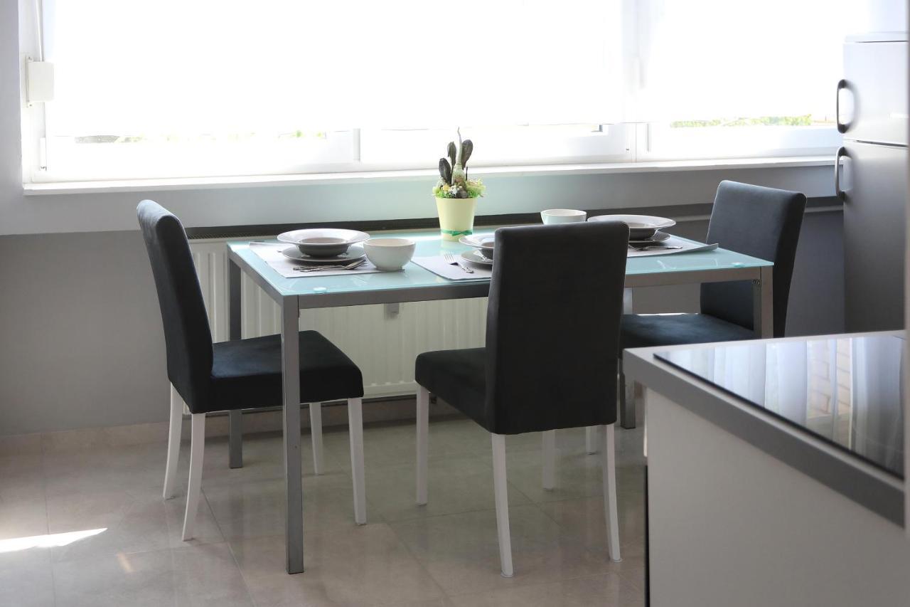 אוסילק Studio Apartman Ana מראה חיצוני תמונה